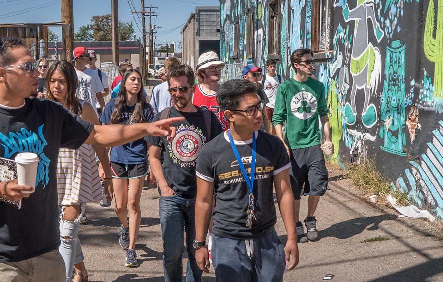 students from living and learning community viewing public art